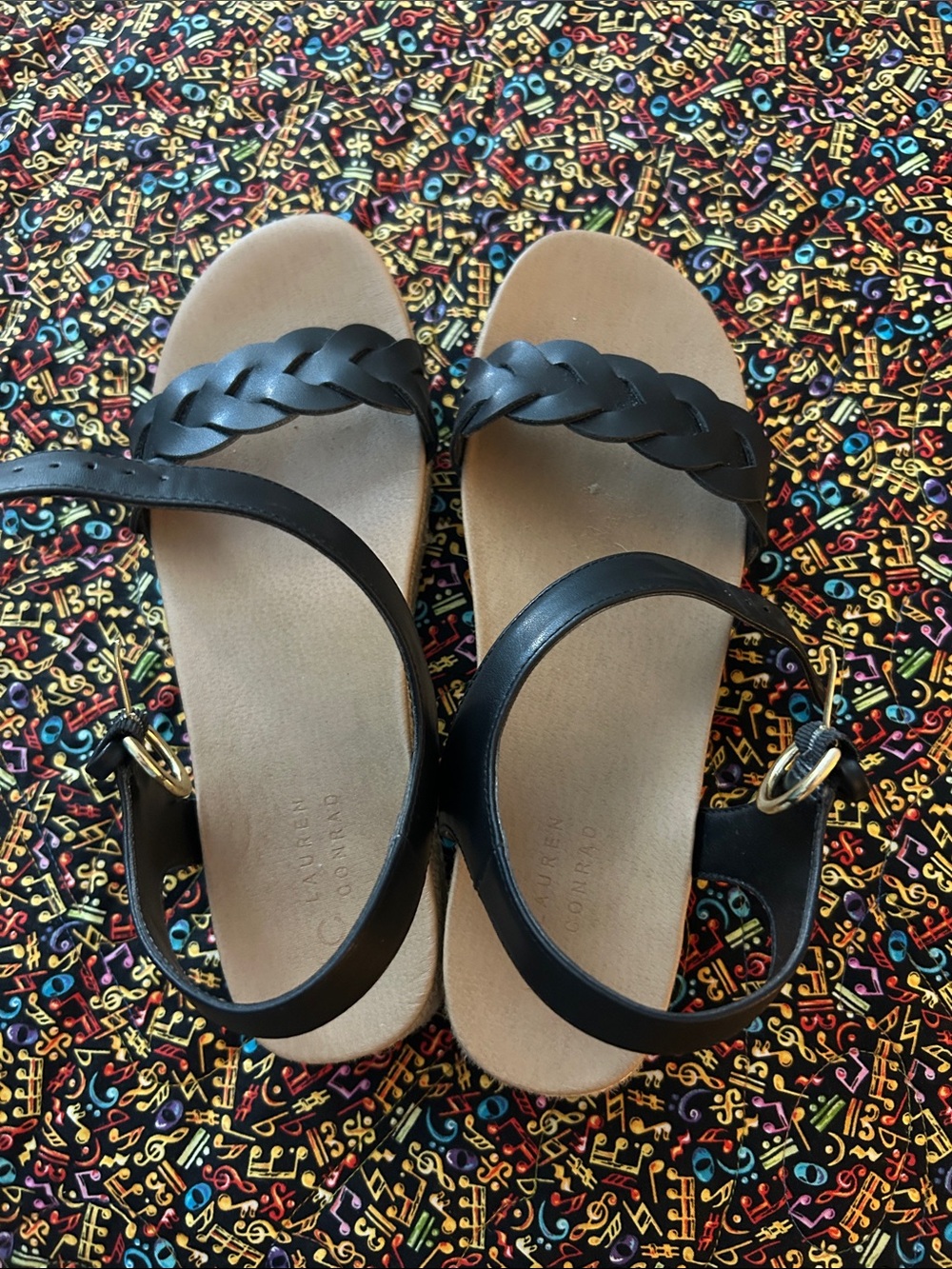 LC Lauren Conrad Black Braided Strap Tan Footbed Sandals